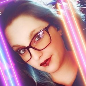 Meet your Posher, Robyn